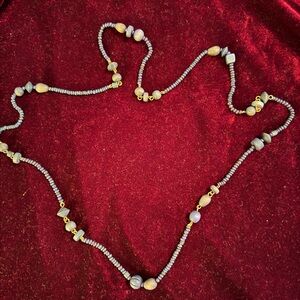 Elegant Beaded Necklace in Gold and Silver